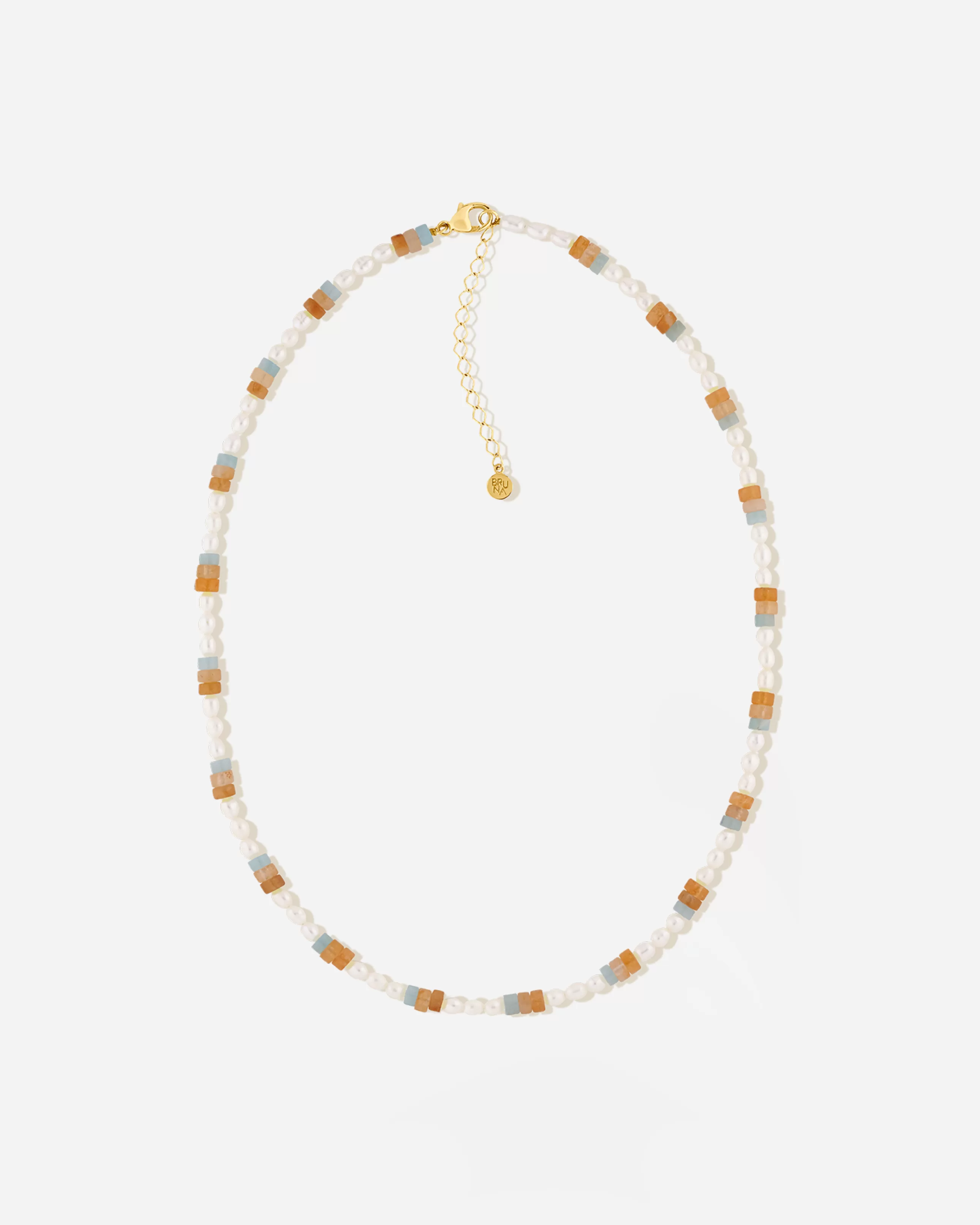 Shop BRUNA The Label Azur Necklace Or vermeil 18ct et perles