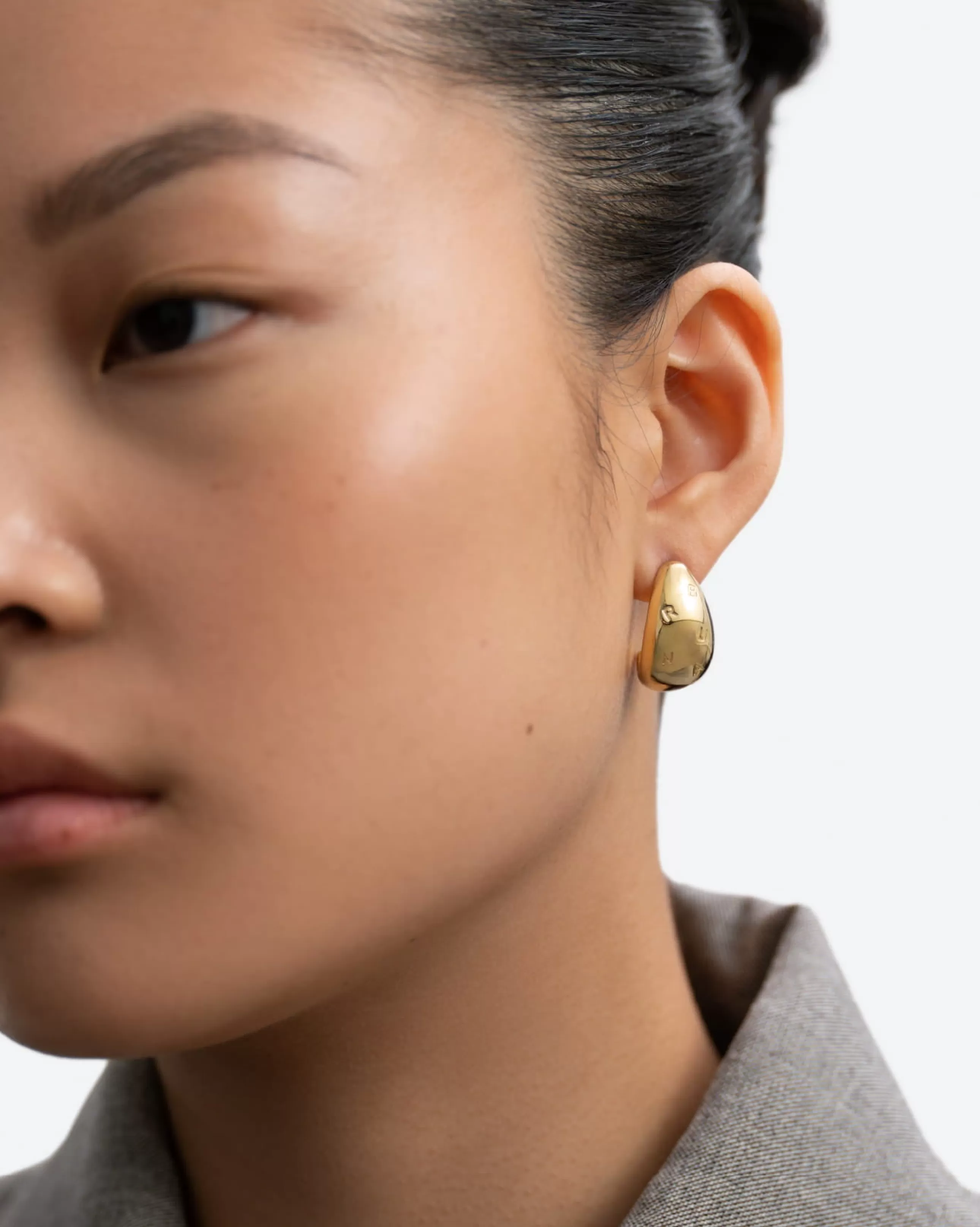 Flash Sale BRUNA The Label Drop Logo Earrings